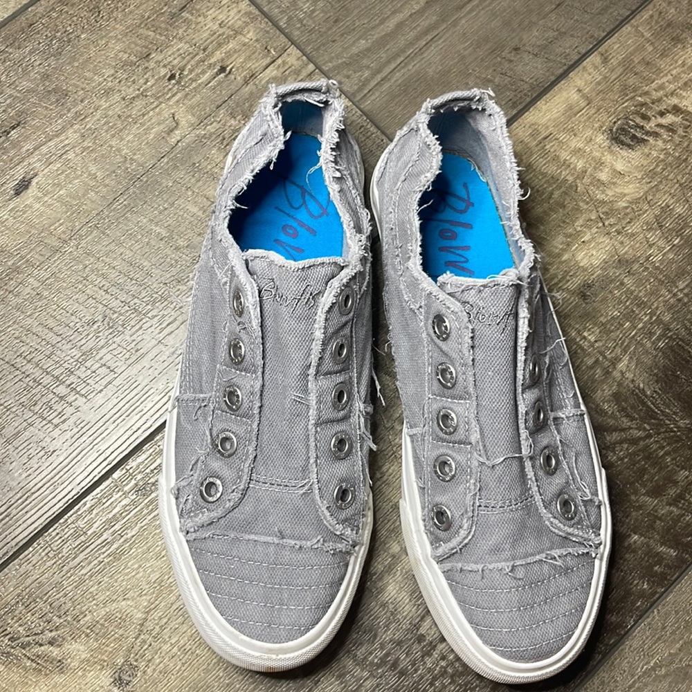 Worn maybe once